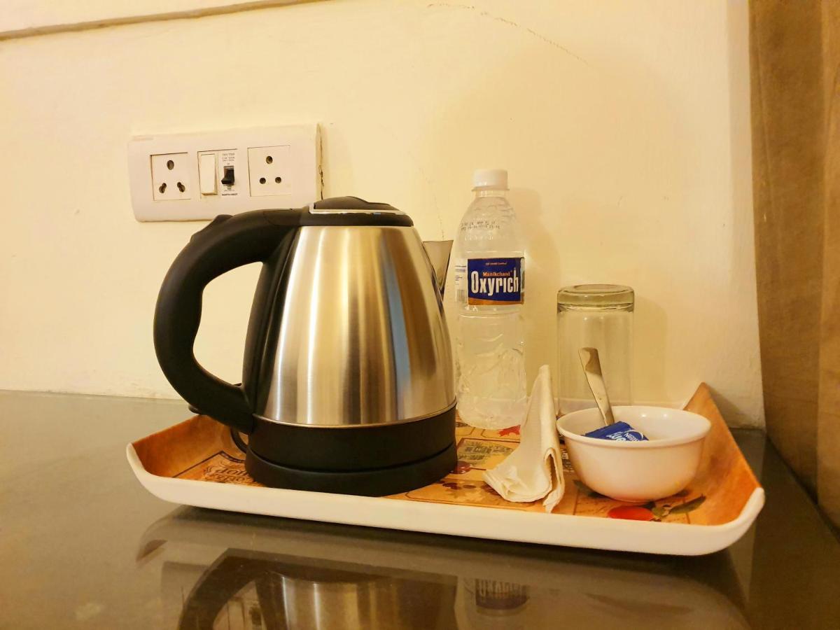 Hotel Merriment Alpha Noida Zewnętrze zdjęcie